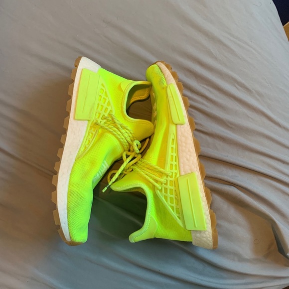 nmd Human race x pharell williams - Picture 2 of 3